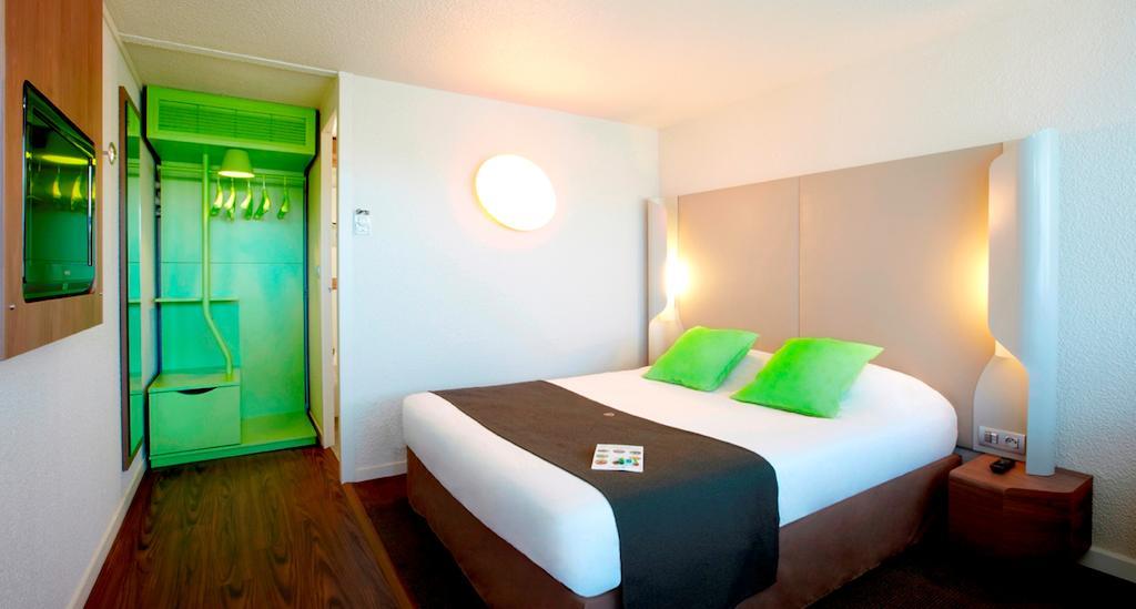 Campanile Biarritz Hotel Exterior photo