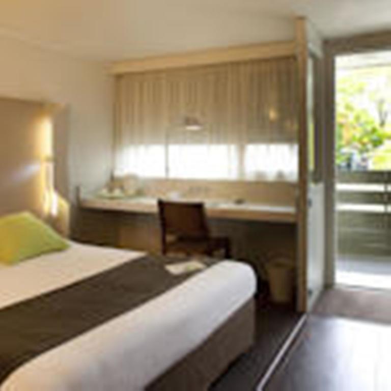 Campanile Biarritz Hotel Room photo